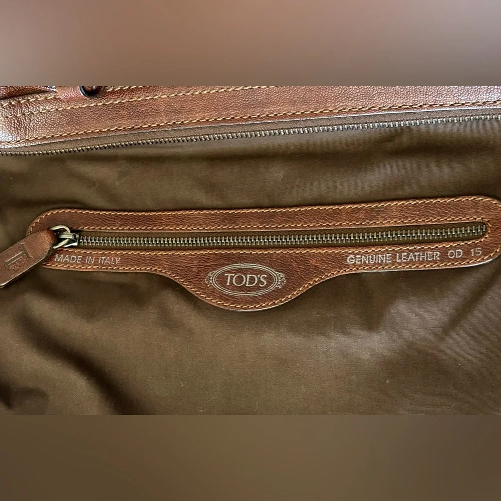 TOD’S Textured Leather Satchel w/dust bag
